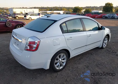 2010 Nissan Sentra 2.0Sl из США, поврежденный, VIN 3N1AB6AP3AL682067